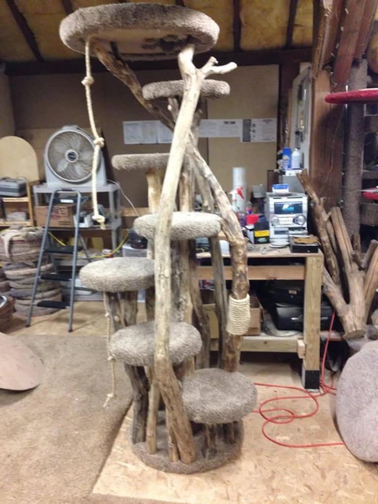 Finished six-level cat tree