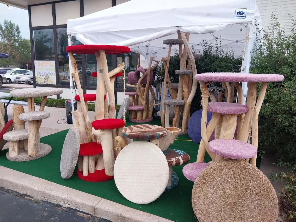 Natural wood multi-level cat tree